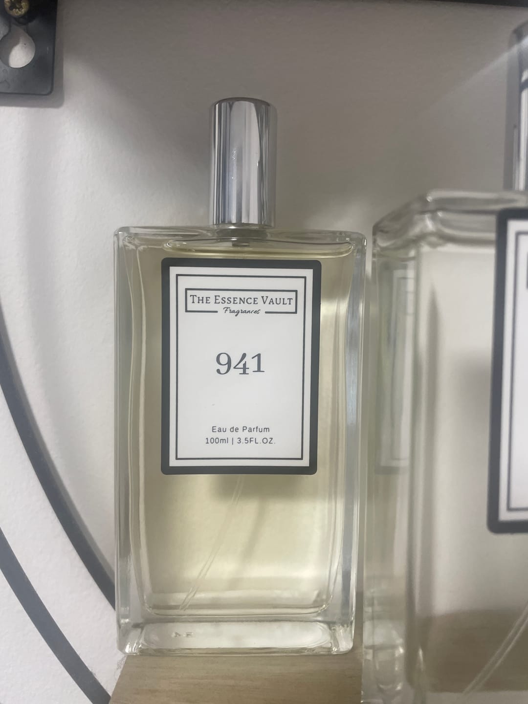 Customer photo review of Inspired by Molecule 01 - 941