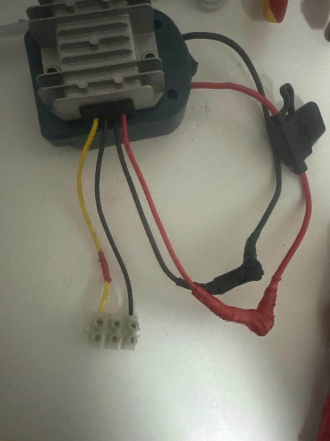 Customer photo review of 36V/48V to 12V Voltage Reducer for Golf Carts, 5A to 10A