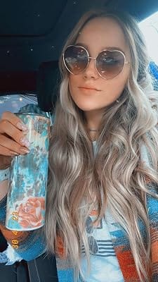 Customer photo review of Flat Silk Weft Hair Extensions Invisible Hair Highlight Blonde #P19/60