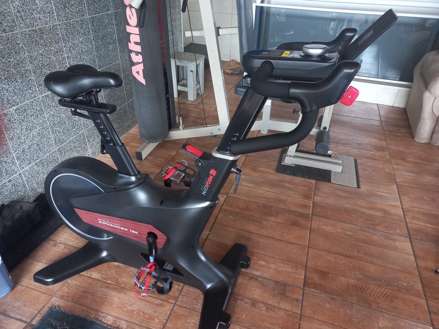Customer photo review of Bike Ergometrica Smart Advanced 13K | Ajuste Automático De Intensidade | Disco De Inercia 13K | Resistência Magnética| Suporta 150 Kg