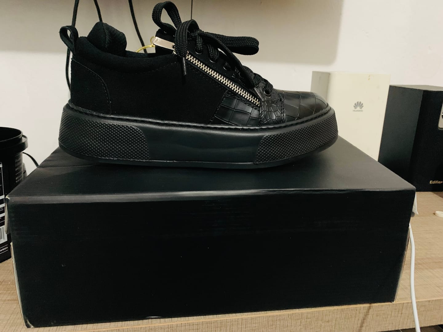 Customer photo review of PHANTOM All Black