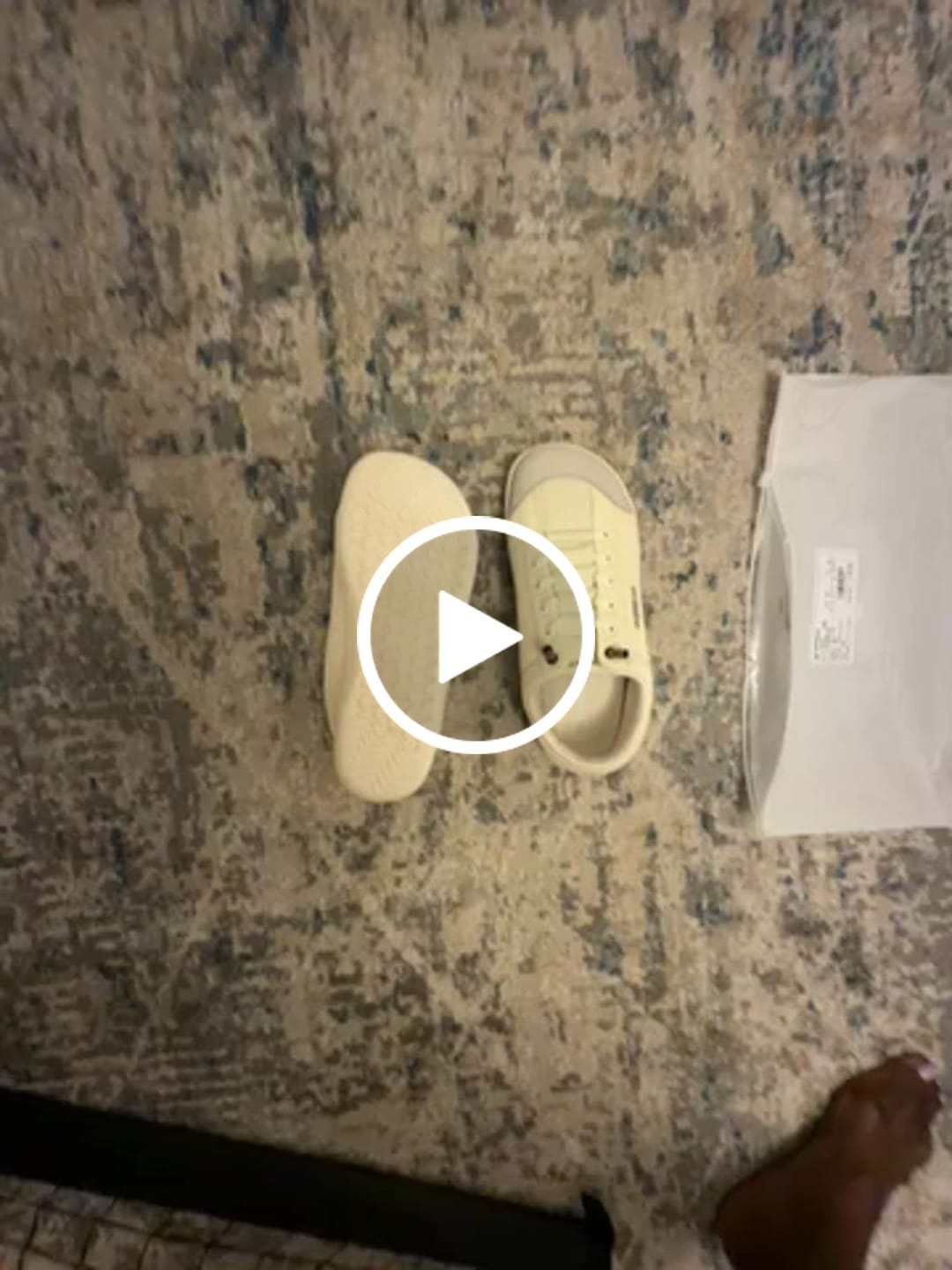 Customer video review of Sorrel - Barefoot Shoes