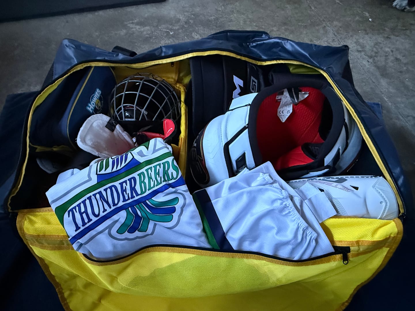 Customer photo review of Conway+Banks Hockey Bag