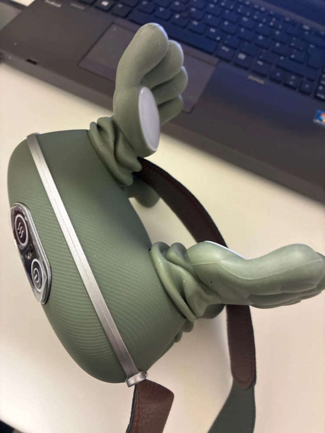 Customer photo review of SmartHand · Masajeador de cuello y hombros