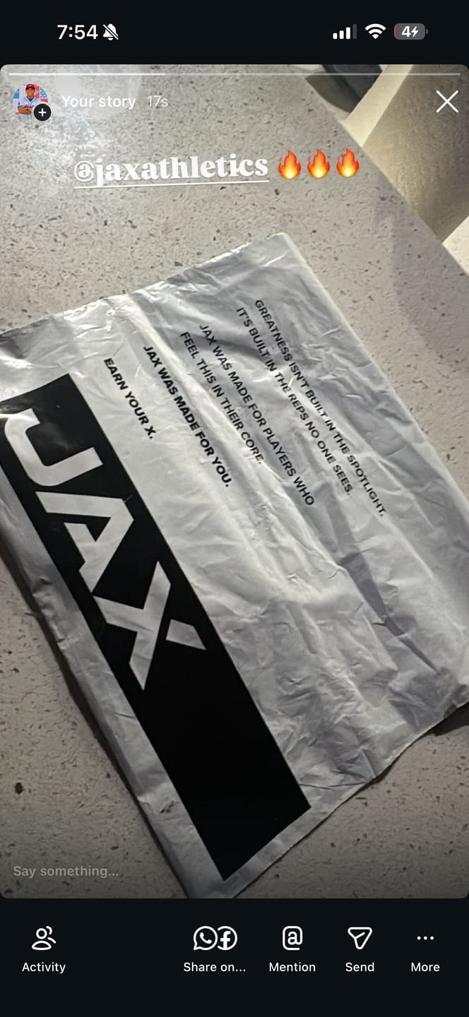 Customer photo review of Speed Lightweight Compression Arm Sleeve | Black
