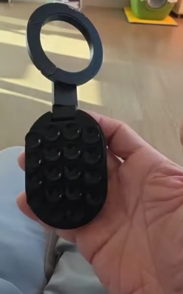 Customer photo review of BrackMag™ - Soporte Magnético 3 en 1 y Rotación 360°