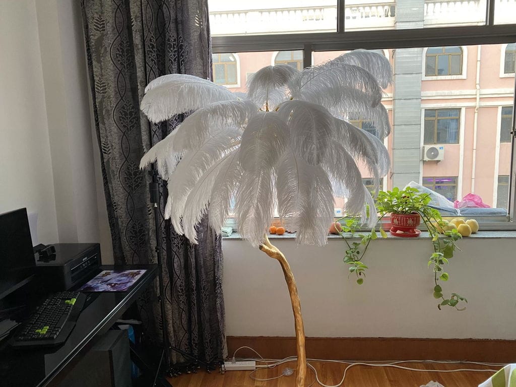 Customer photo review of Brass Floor Lamp, Ostrich Feather Palm Fronds, 6 Lights, 160 cm