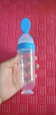 Customer photo review of Pekeyum™ · Biberón Cuchara de Silicona para Bebé | Papillas Sin Manchas