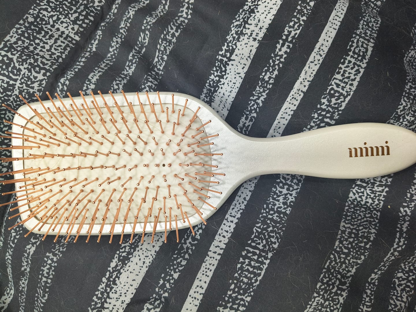 Customer photo review of Cepillo Paleta Anti Static Cobre Mimi