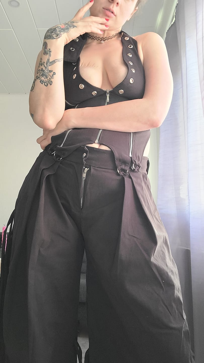 Customer photo review of “Rich Goddess” Jumpsuit/Pant
