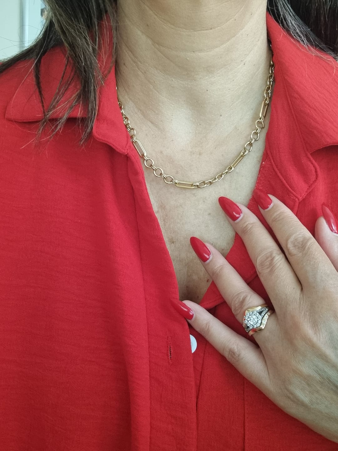 Customer photo review of Eternal link Chain Necklace