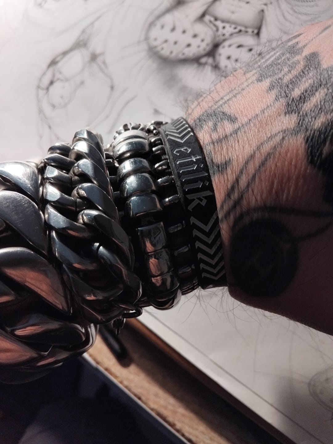 Customer photo review of Bracelet Etilik Crew - OFFERT