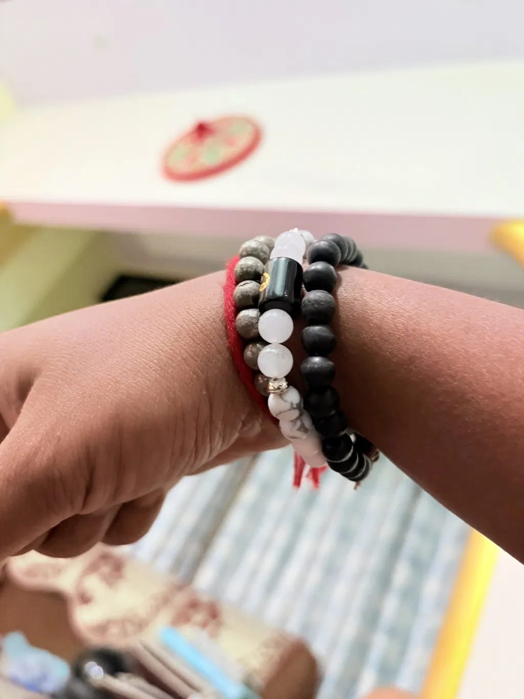 Customer photo review of Cancer (Karka Rashi) Zodiac Bracelet – Natural Howlite & Milky Quartz