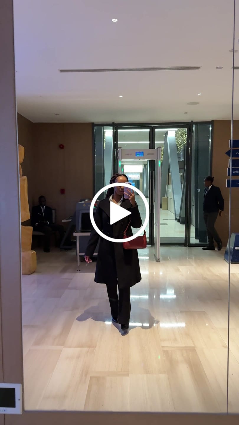 Customer video review of Baguette
