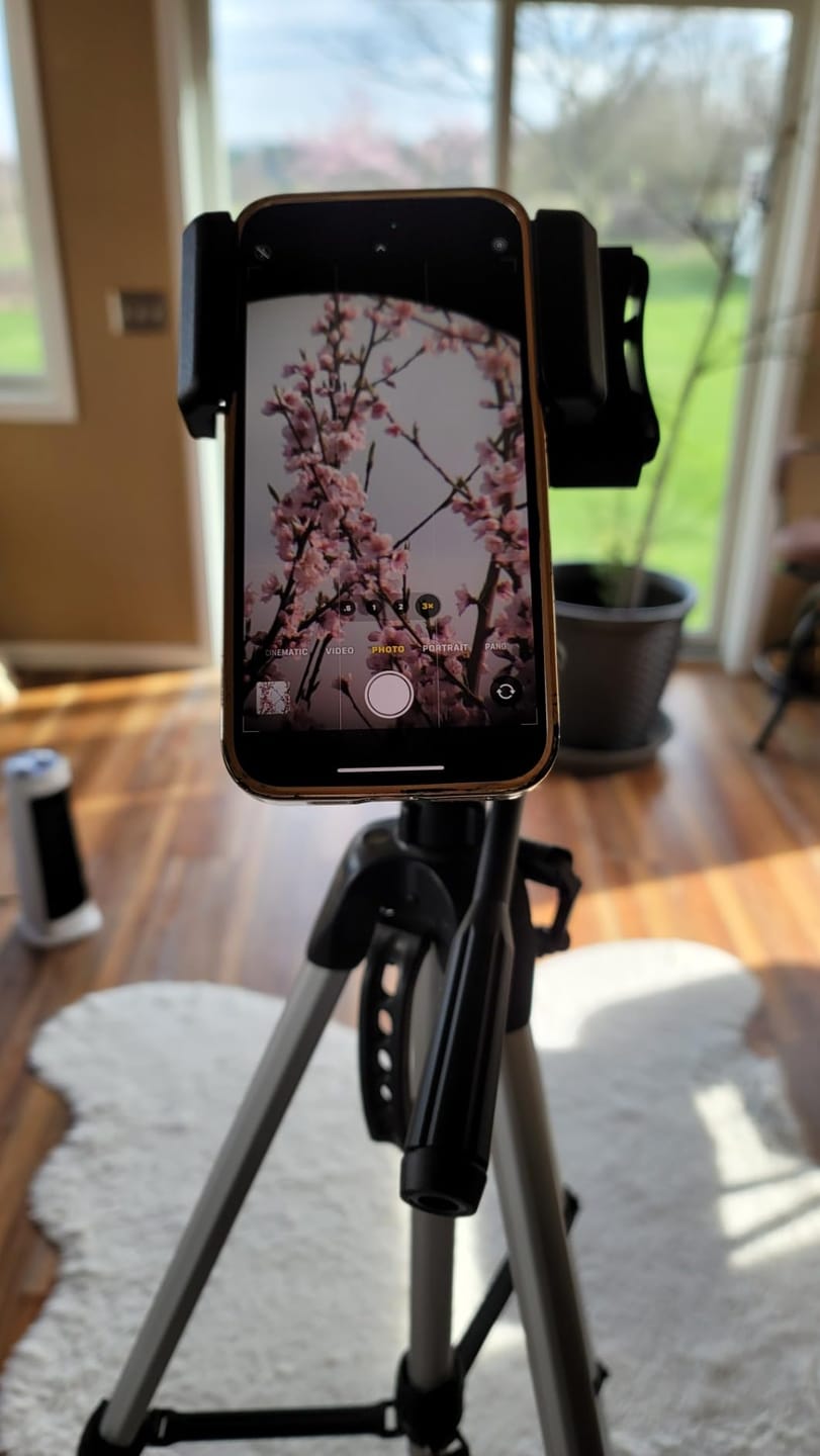 Customer photo review of Universal Optical Smartphone Adapter