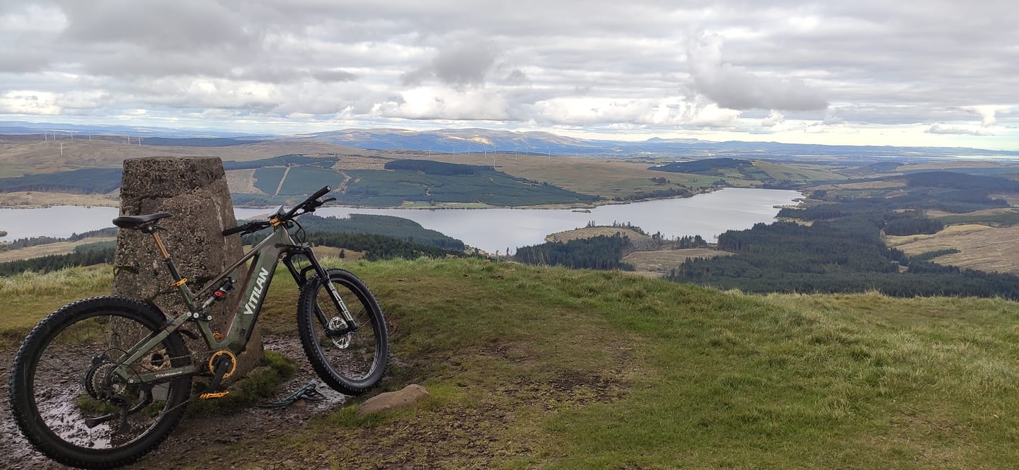 Customer photo review of M5 Full Suspension All-Terrain Mountain E-bike