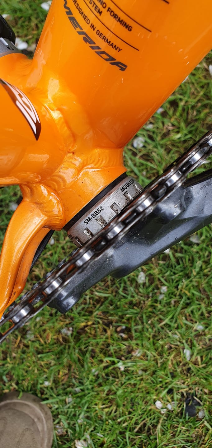 Customer photo review of Shimano SM-BB52 HollowTech II Bottom Bracket