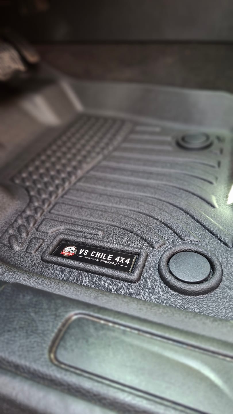 Customer photo review of Pisos Calce Perfecto Ford Edge (2015 - 2023)