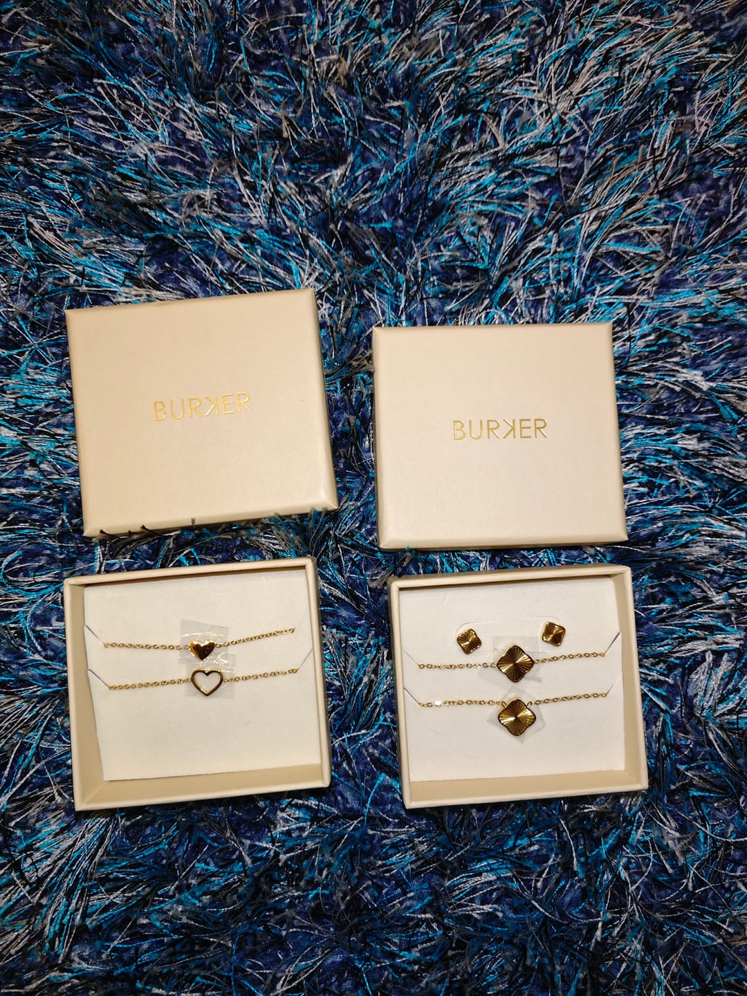 Customer photo review of Flora Gold Set