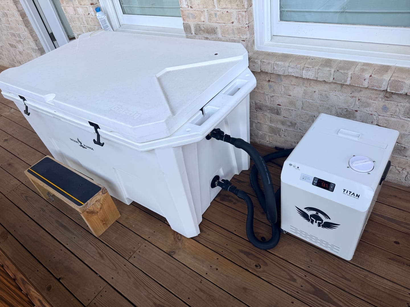 Customer photo review of 1HP Water Chiller Gen 4 - No App Control, No UV Sanitation, External Filter & Pump