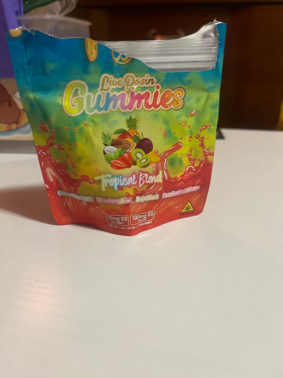 Customer photo review of Tropical Blend Live Rosin Gummies