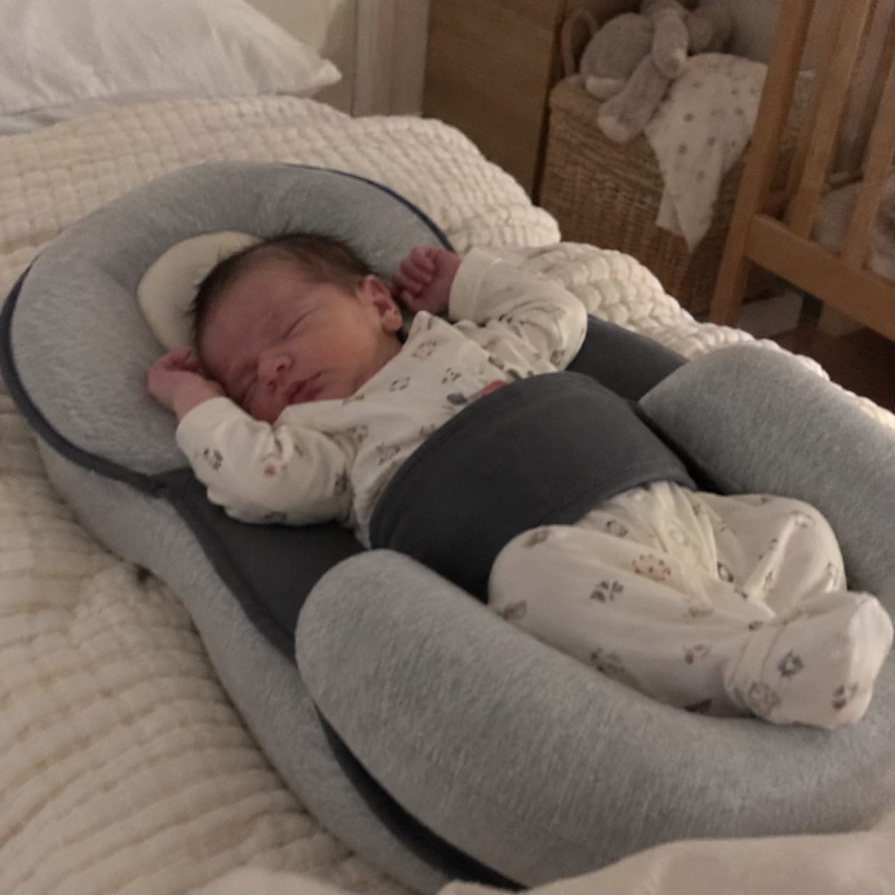 Customer photo review of Cuscino Post-Poppata antireflusso