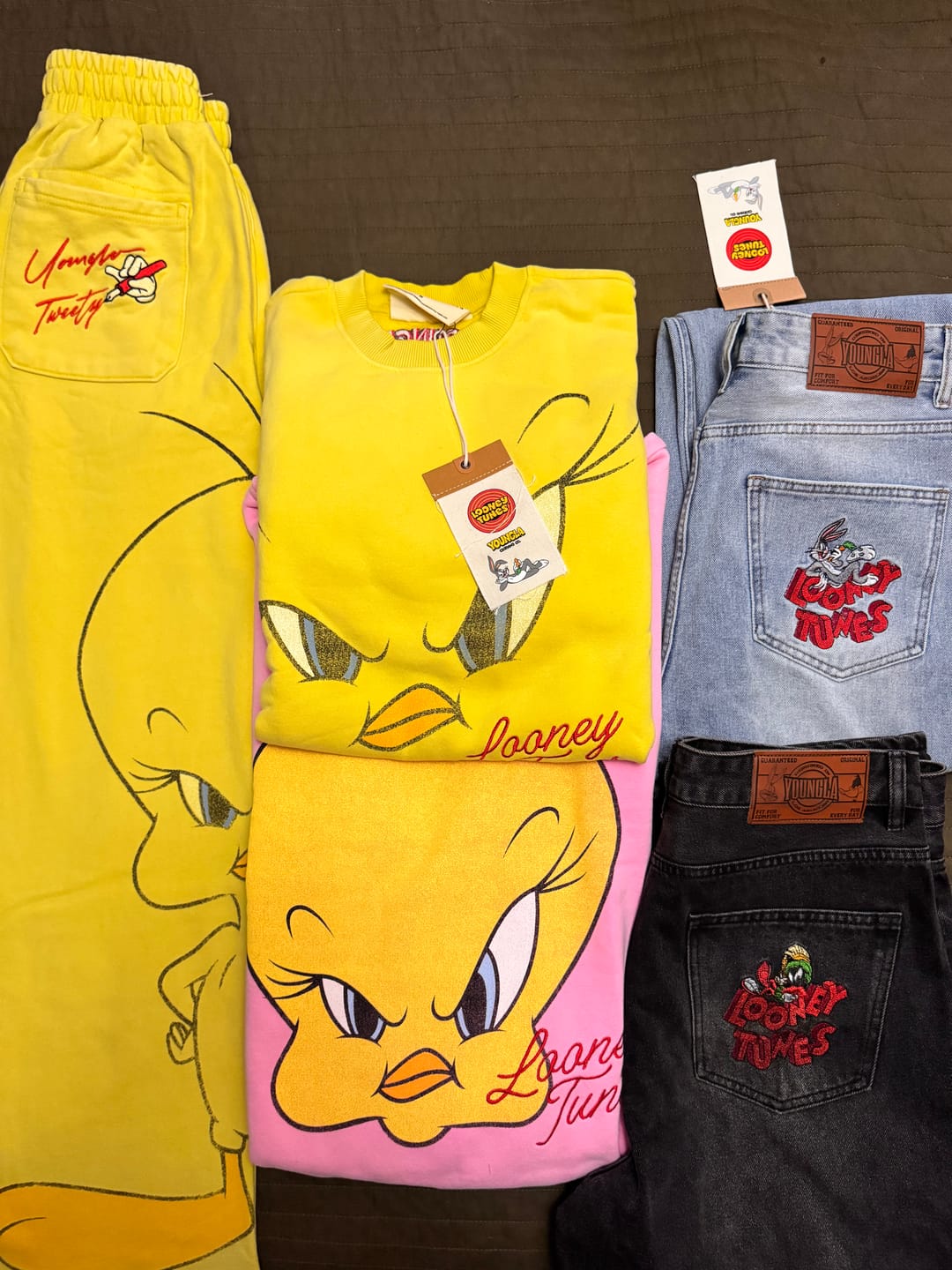 Customer photo review of 2169 - Looney Tunes Character Sweats