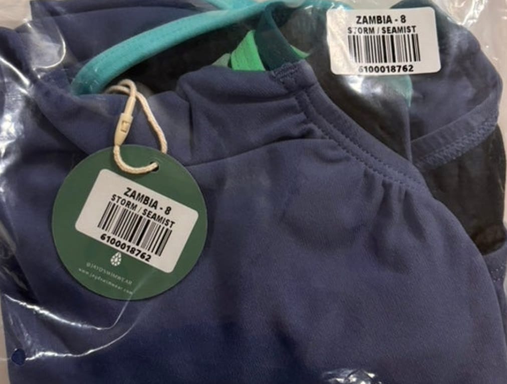 Customer photo review of ZAMBIA ONE PIECE - Storm|Sea Mist