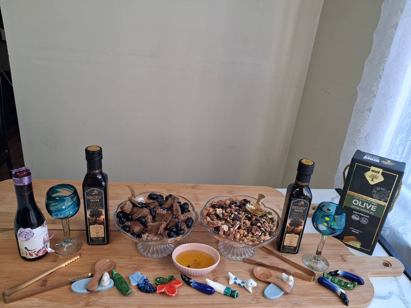 Customer photo review of NEGEV Israeli Extra Virgin Olive Oil כשר