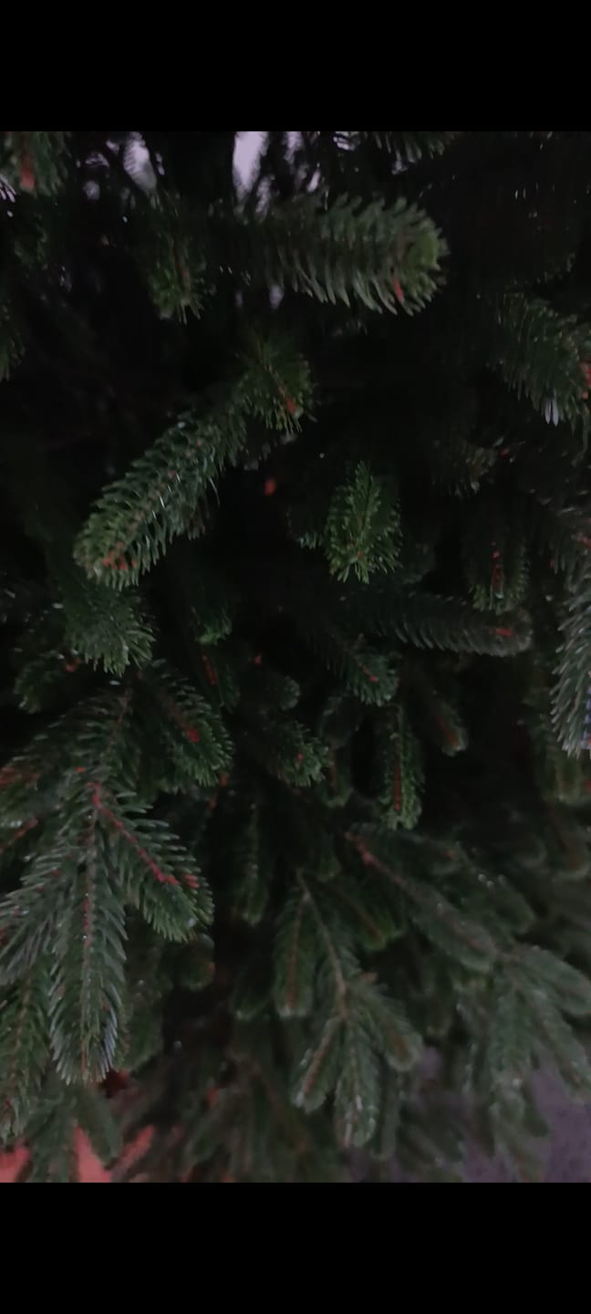 Customer photo review of Brad artificial de Crăciun Alpin, verde, 3D, 210 cm