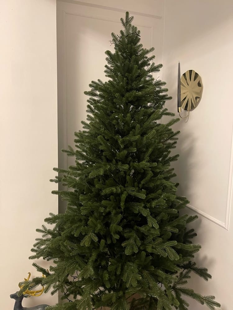 Customer photo review of Brad artificial de Crăciun Alpin, verde, 3D, 210 cm