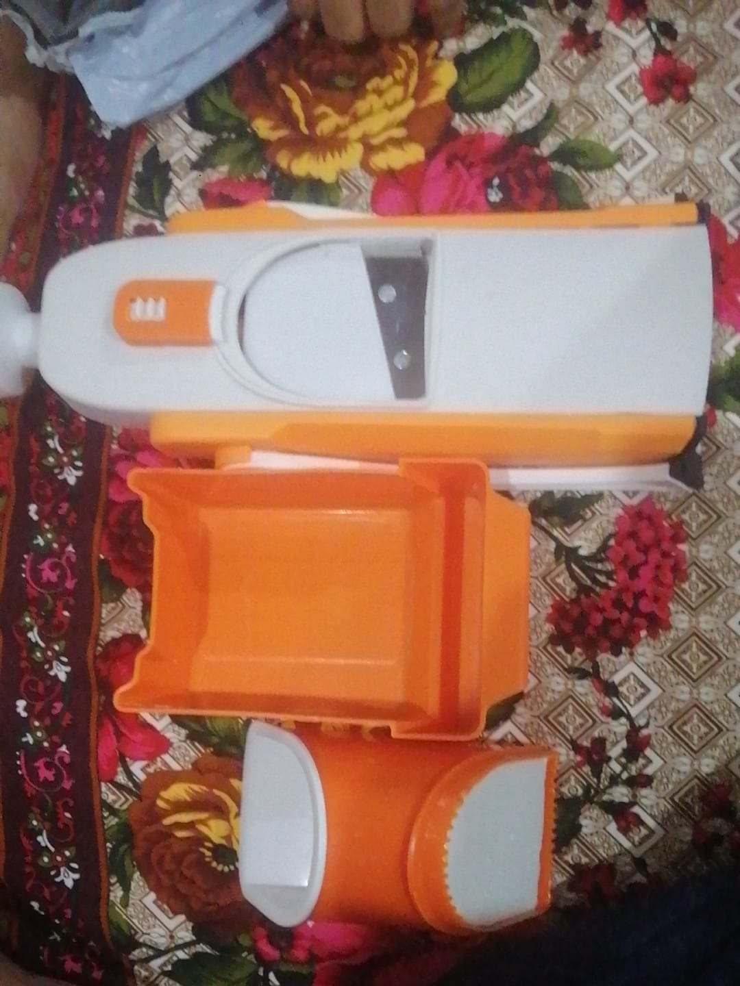 Customer photo review of Spring Slicer Vegetable Cutter