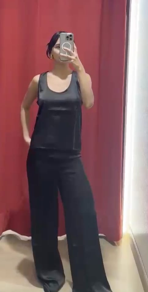 Customer photo review of Satin Tank