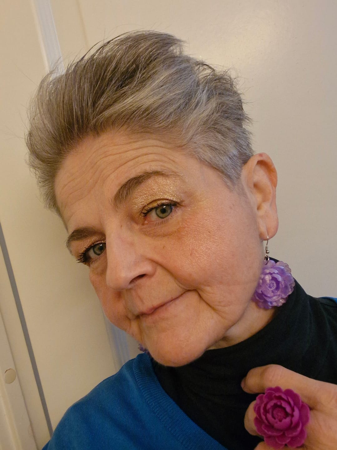 Customer photo review of Pioni korvikset koukulla