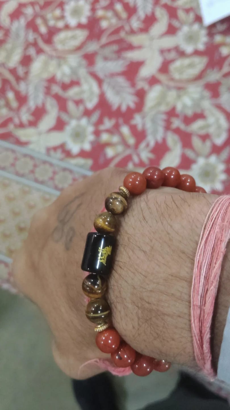 Customer photo review of Aries (Mesha Rashi) Zodiac Bracelet – Natural Red Jasper & Tiger Eye