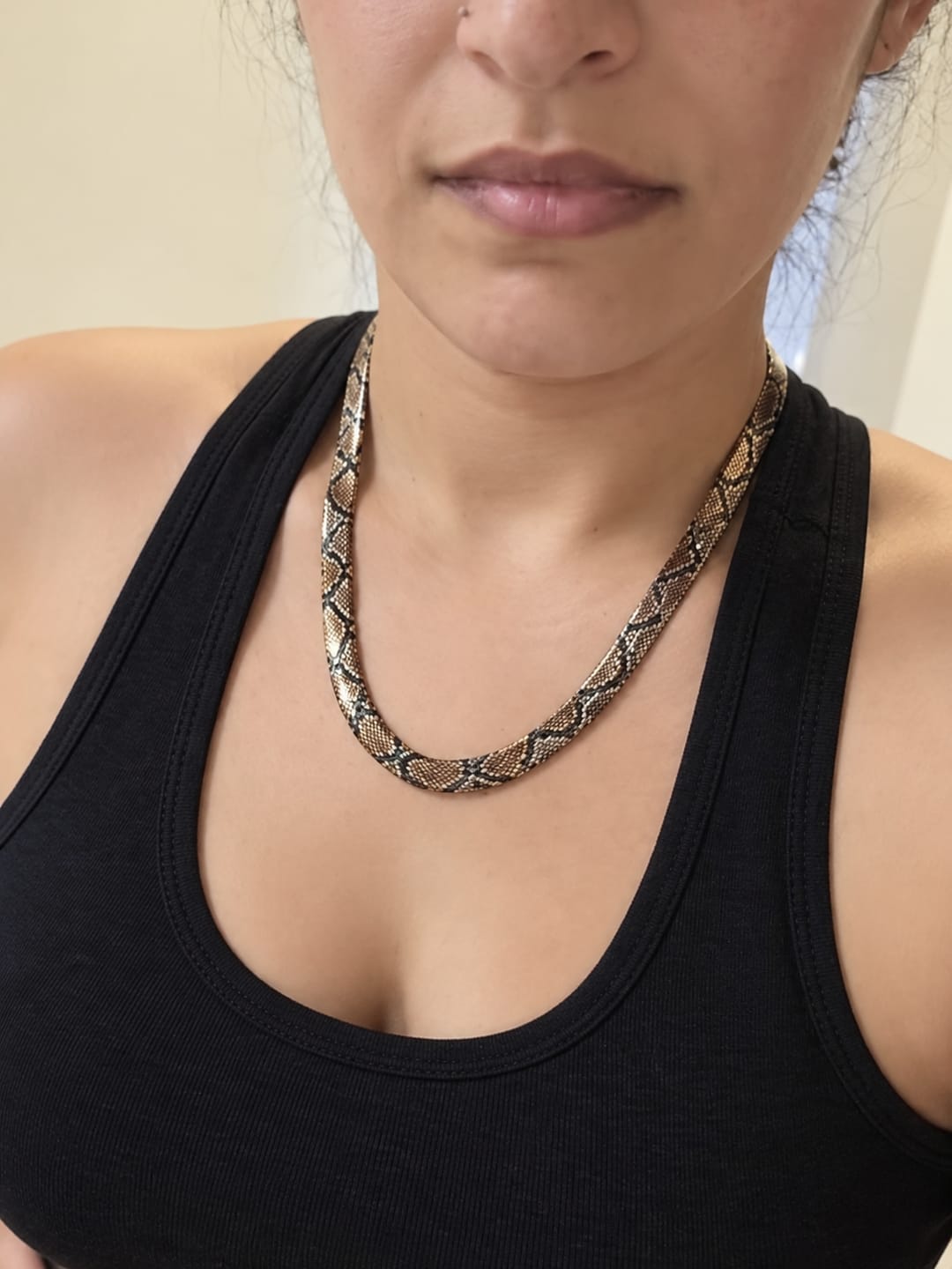 Customer photo review of Collar Trenzado Serpiente VÉNORA