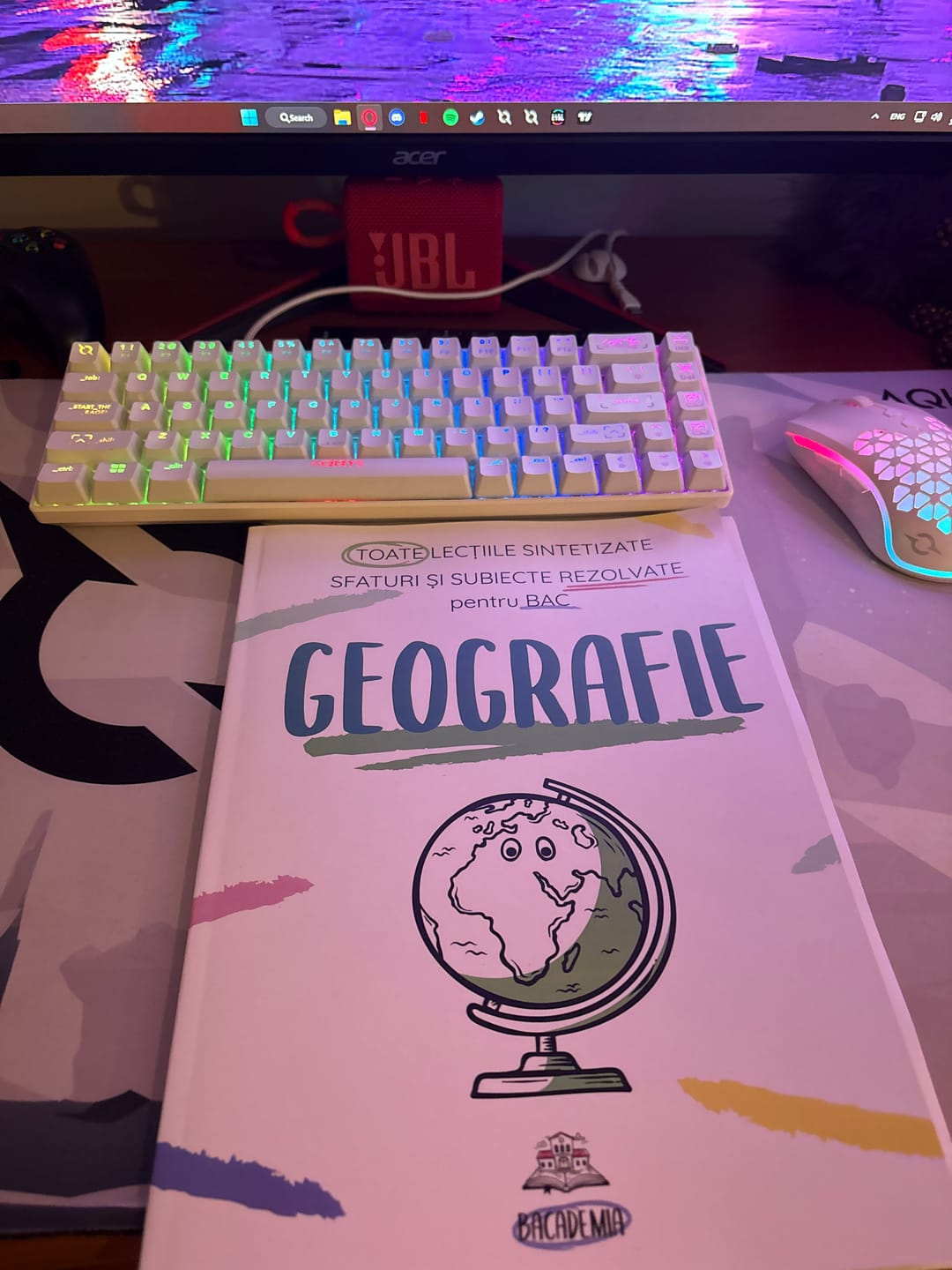 Customer photo review of Carte Geografie Bacalaureat Bacademia