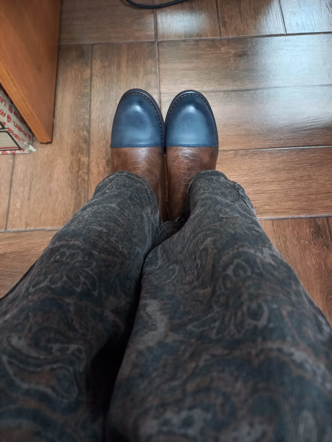 Customer photo review of Botin Mujer / Verdecillo Cafe Gris