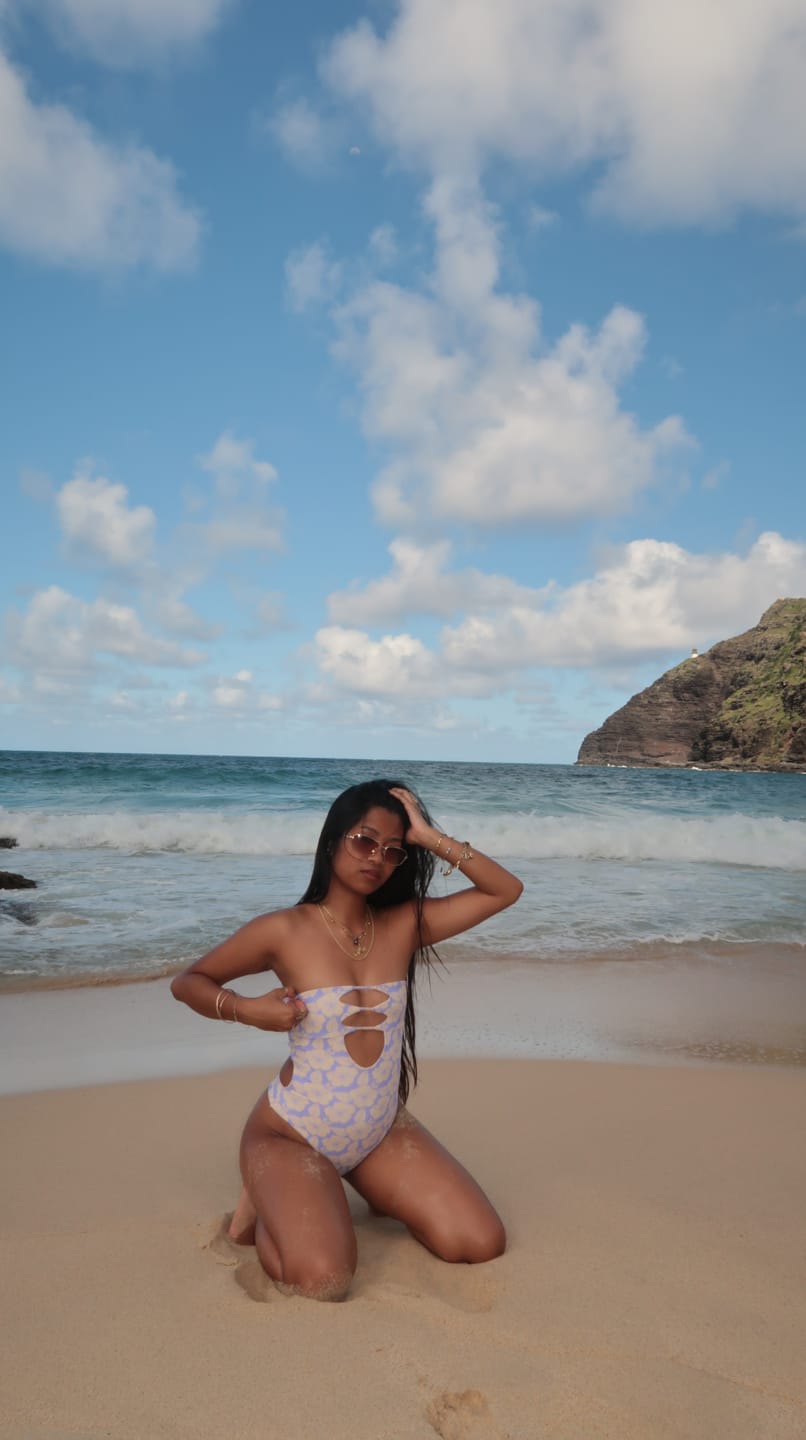 Customer photo review of India One Piece - Aokis