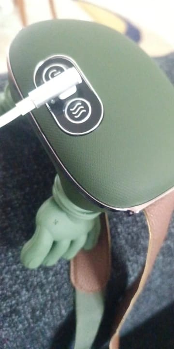 Customer photo review of SmartHand · Masajeador de cuello y hombros