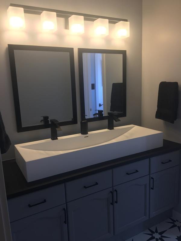 Customer photo review of Forde - 7" Single Hole Single Handle Bathroom Basin Faucet