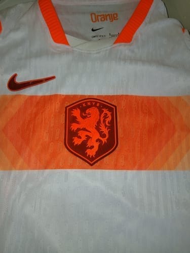 Customer photo review of Netherlands 2026 Away Player Version