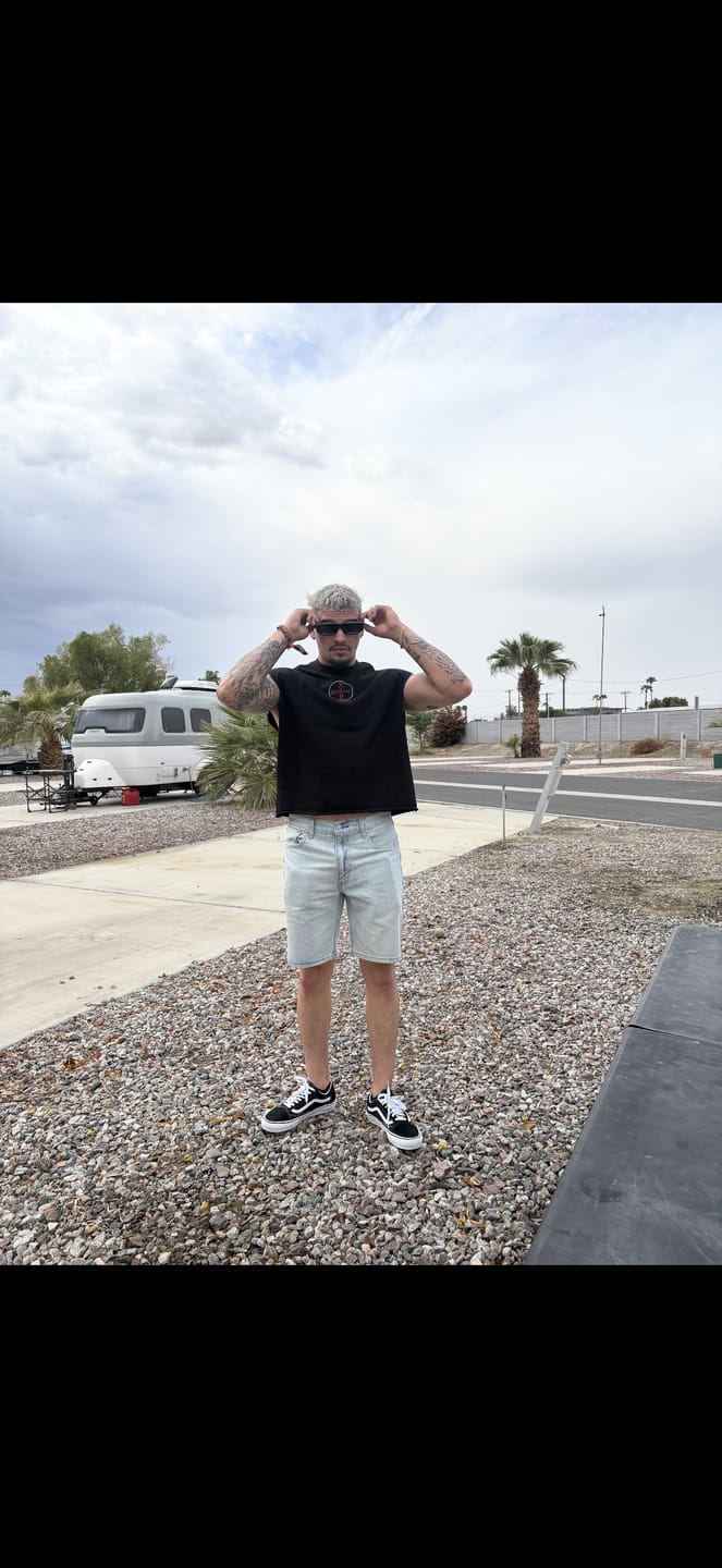 Customer photo review of HOUSE PILLS TANK TOP
