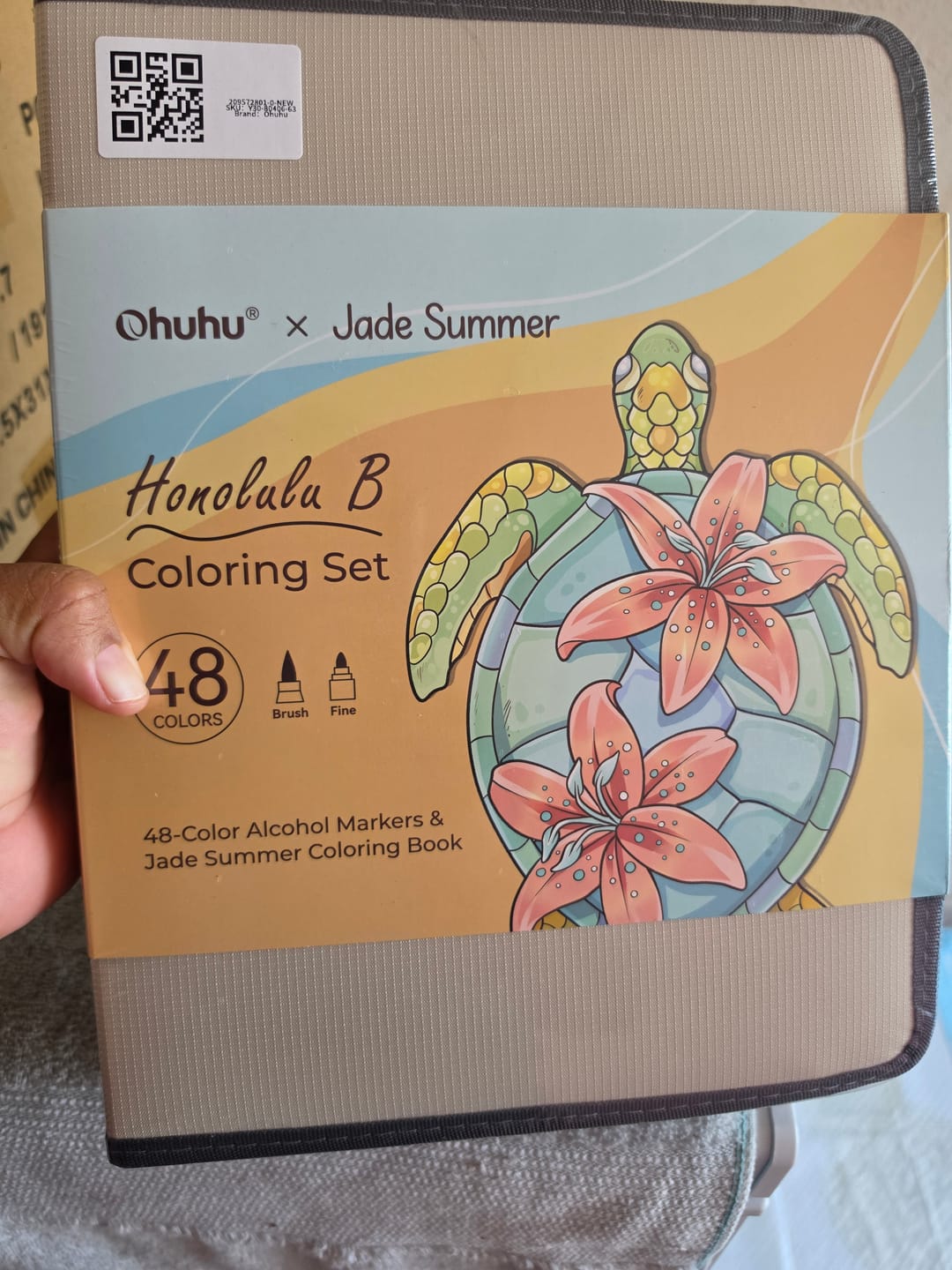 Customer photo review of Ohuhu x Jade Summer Alcohol Markers & Coloring Book Set, 48 Colors, Honolulu B, Brush & Fine Dual Tips