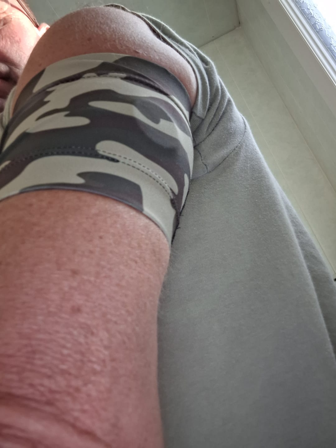 Customer photo review of Narrow Diabetic Sensor Armband - Dia-Band NARROW