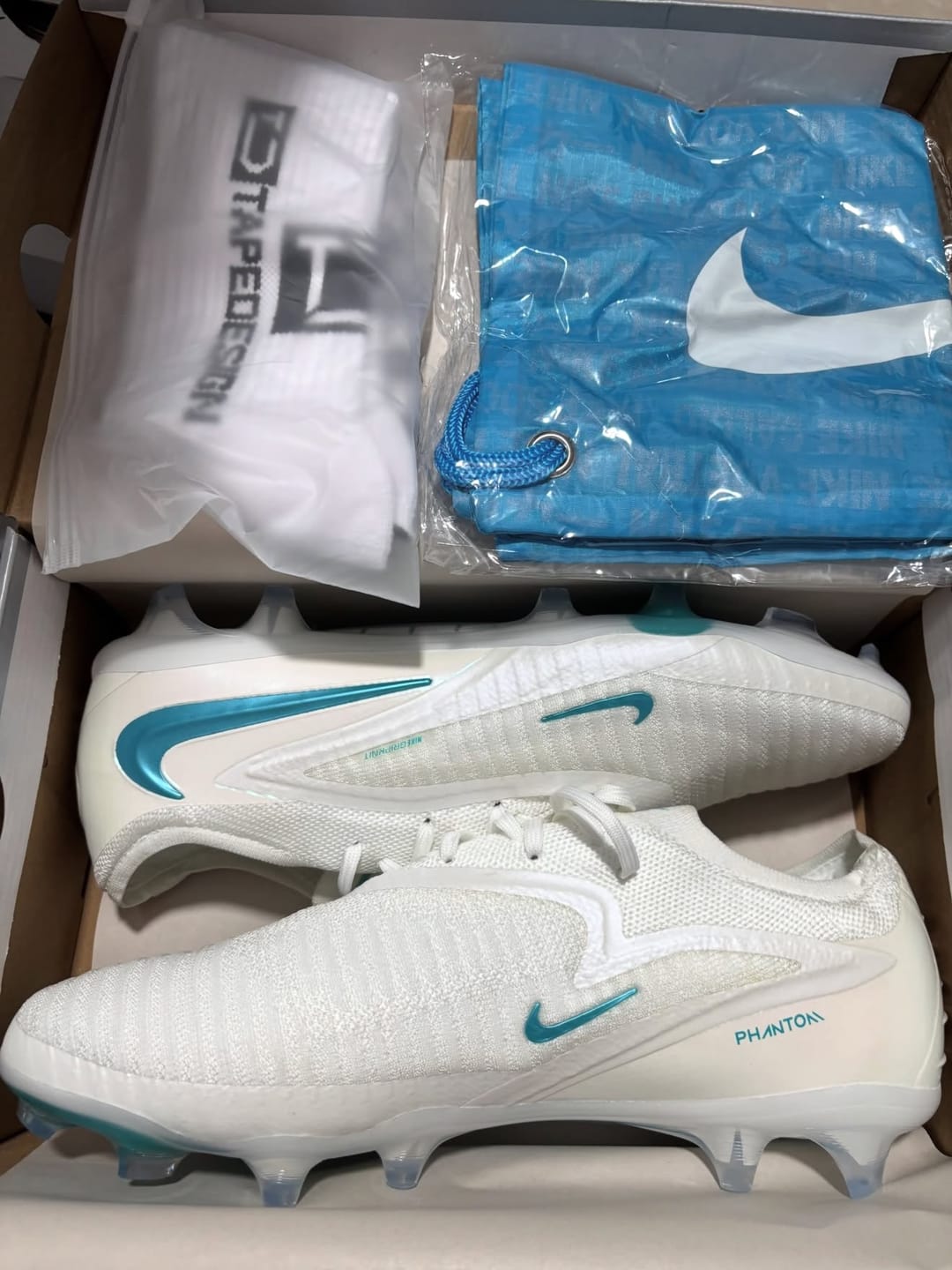 Customer photo review of Nike Phantom 6 Low Elite FG