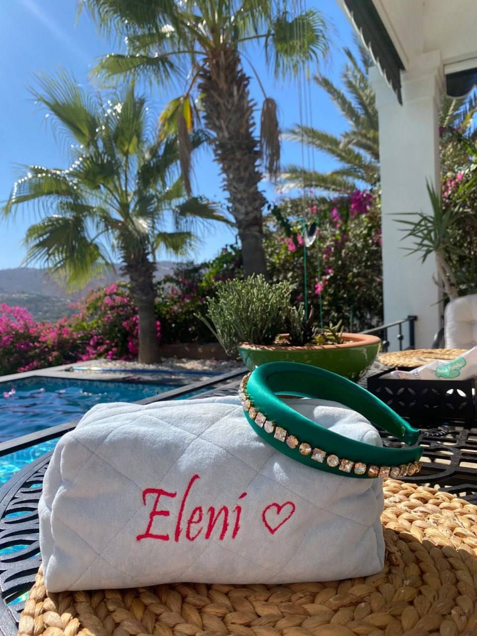 Customer photo review of Charlotte Emerald