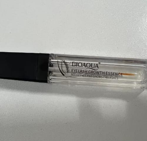 Customer photo review of Lash Lengthening Serum | Fast Eyelash Growth Serum