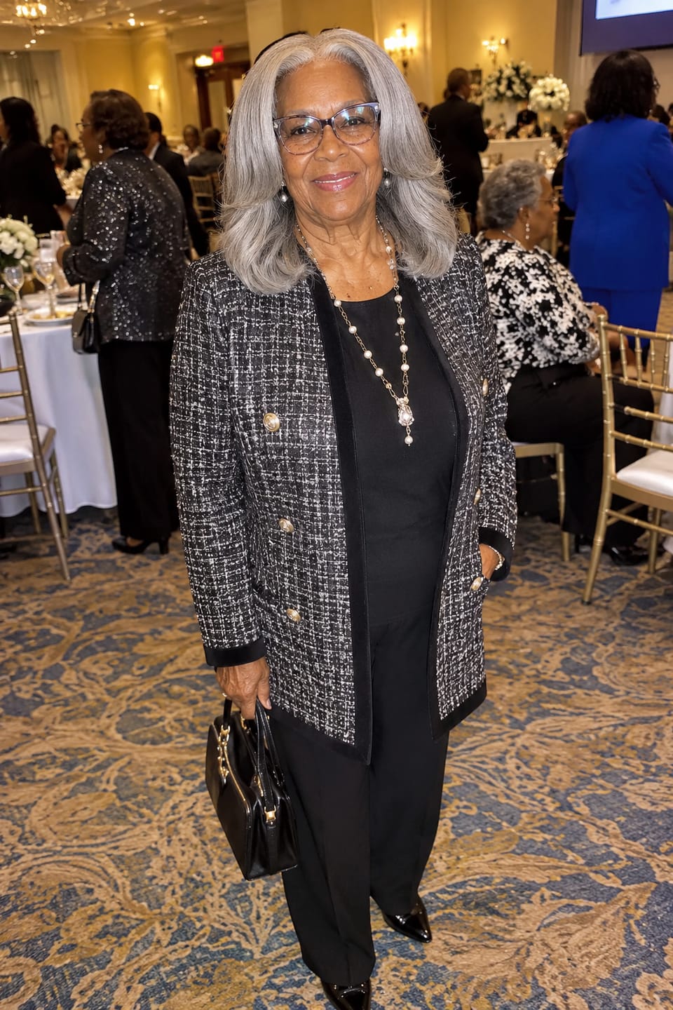 Customer photo review of Luvwin Gray Color Hair Layered Style Wig Salt And Pepper Color With 5x5 Closure Lace