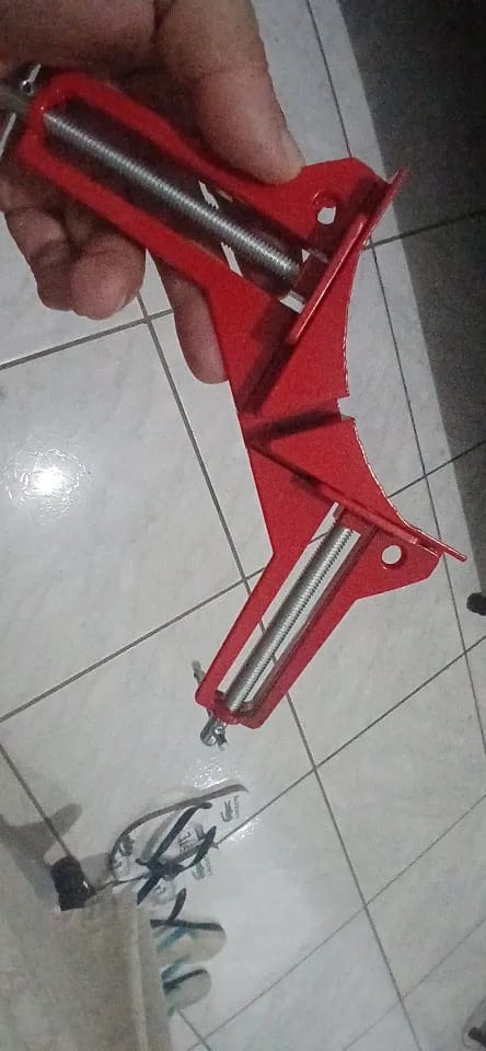Customer photo review of 90° Corner Clamp for Frames, Boxes & Cabinets
